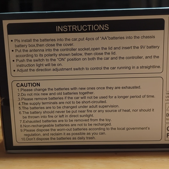 Remote Control Audi R8. NWT - Picture 7 of 8